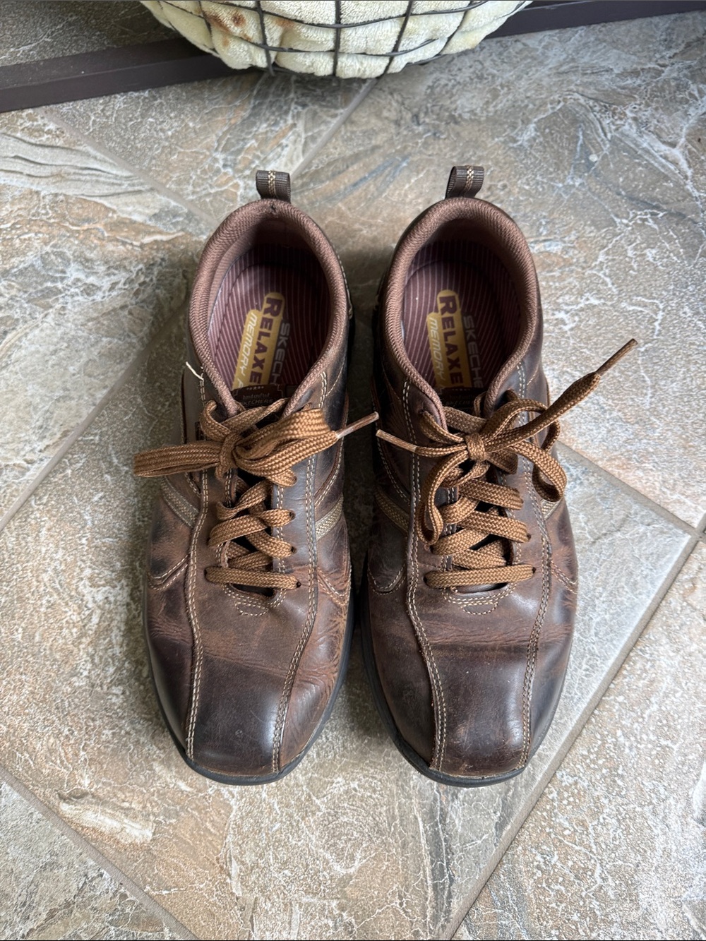 Skechers Men's Brown Leather Lace-Up shoes - Picture 2 of 8